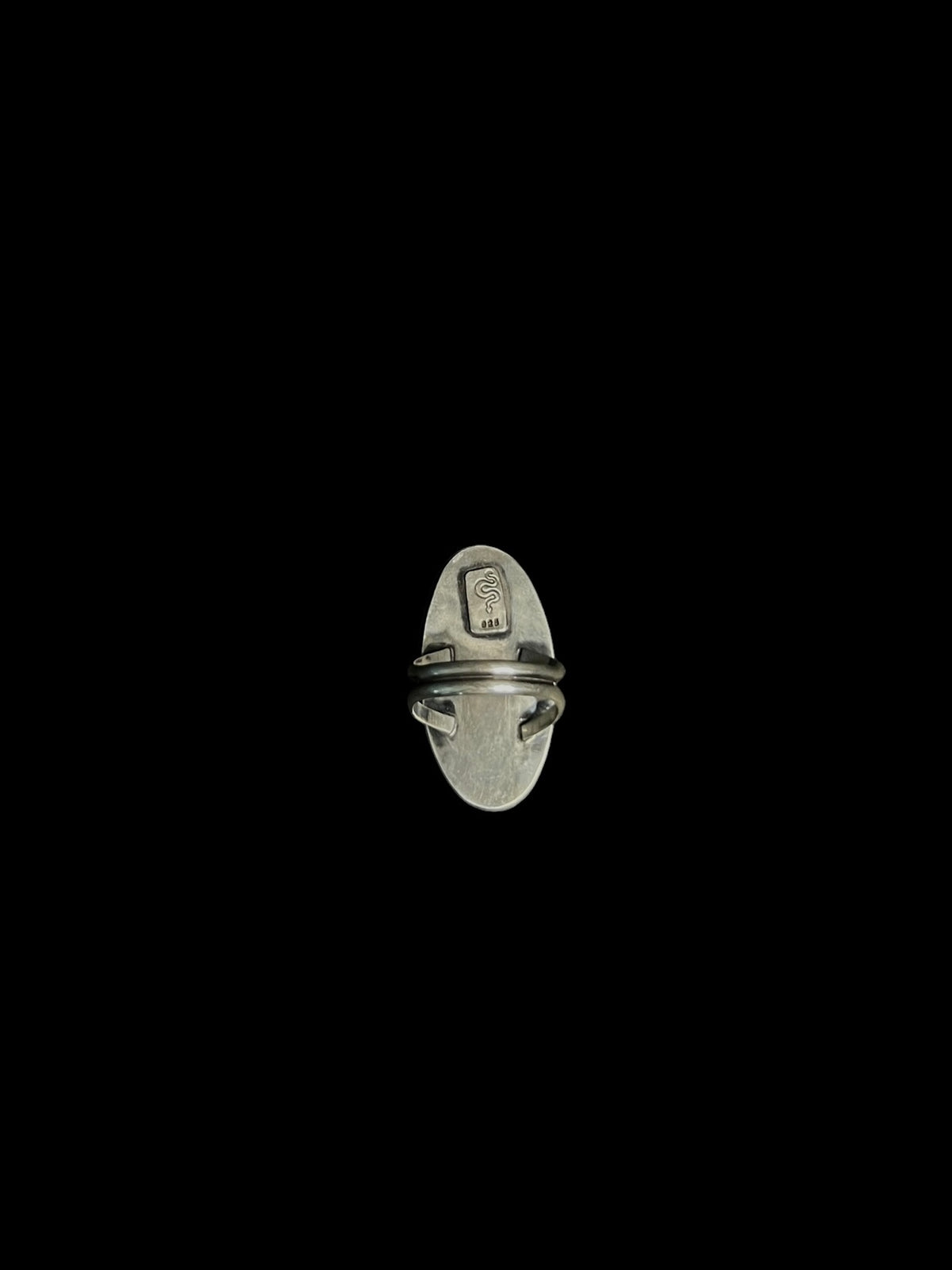 onyx oval ring