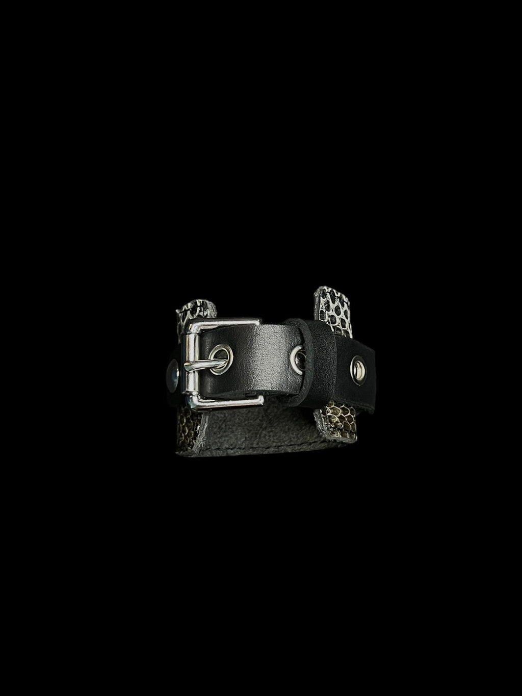 rattlesnake shed buckle cuff