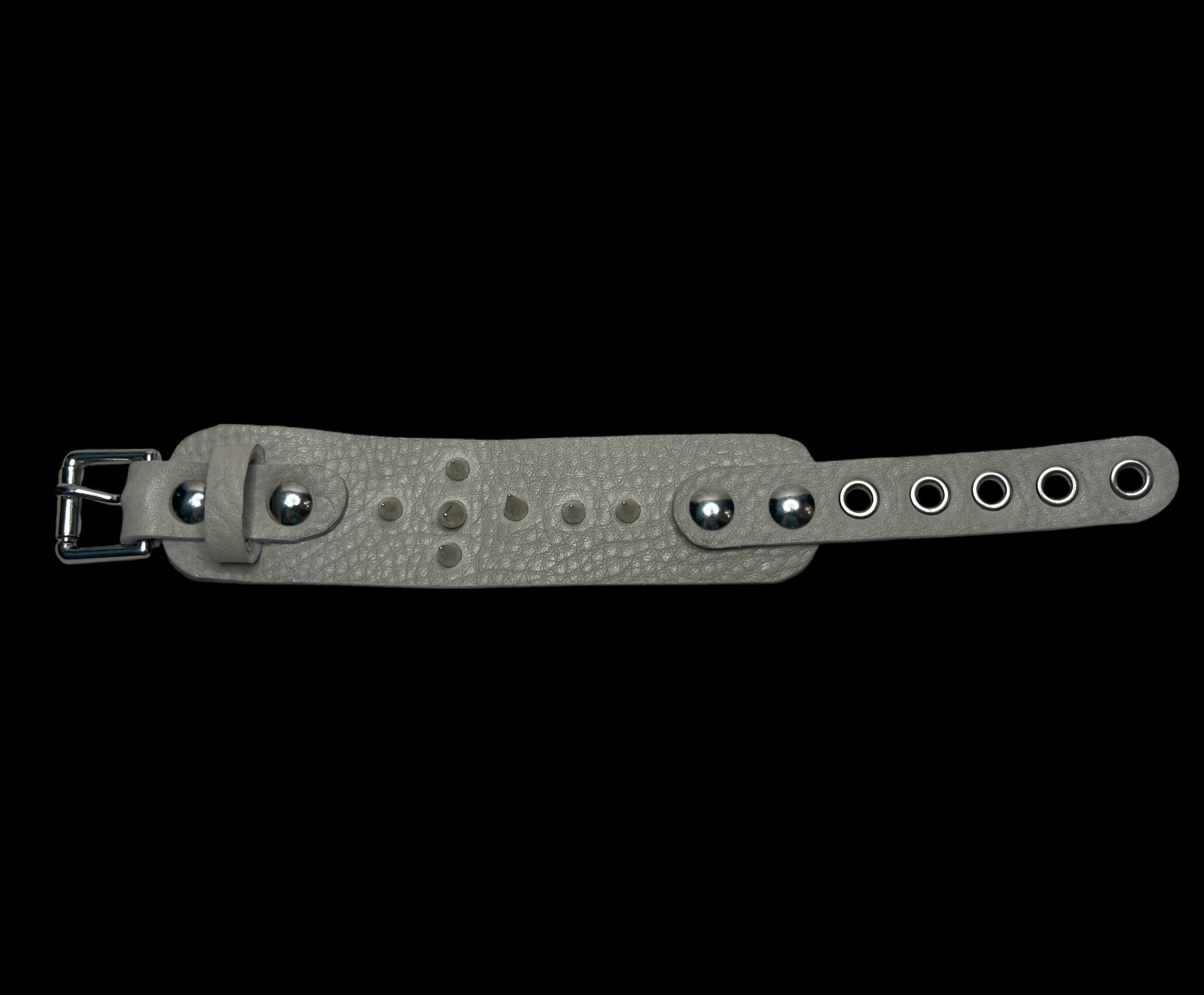 cross buckle cuff