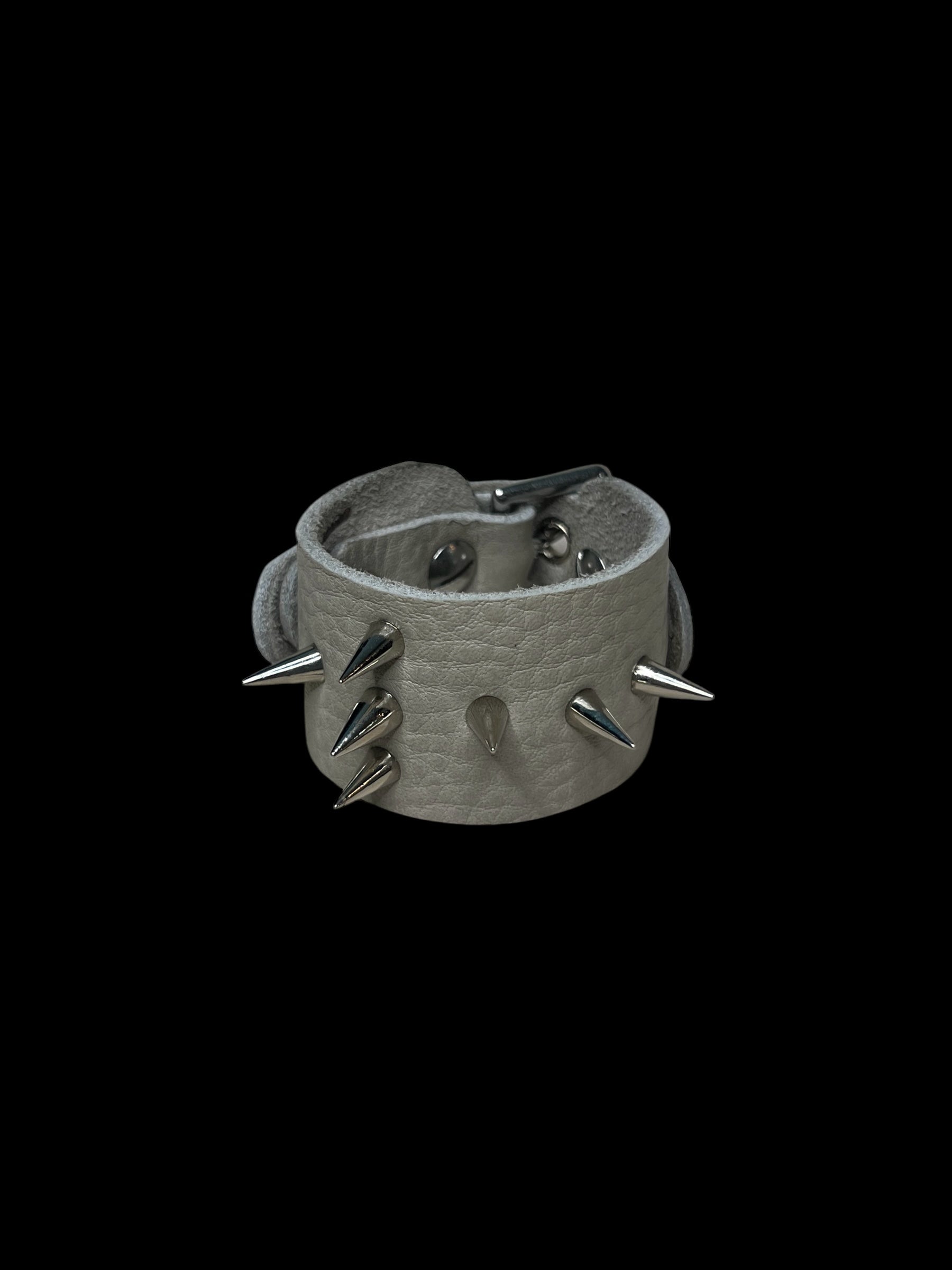 cross buckle cuff