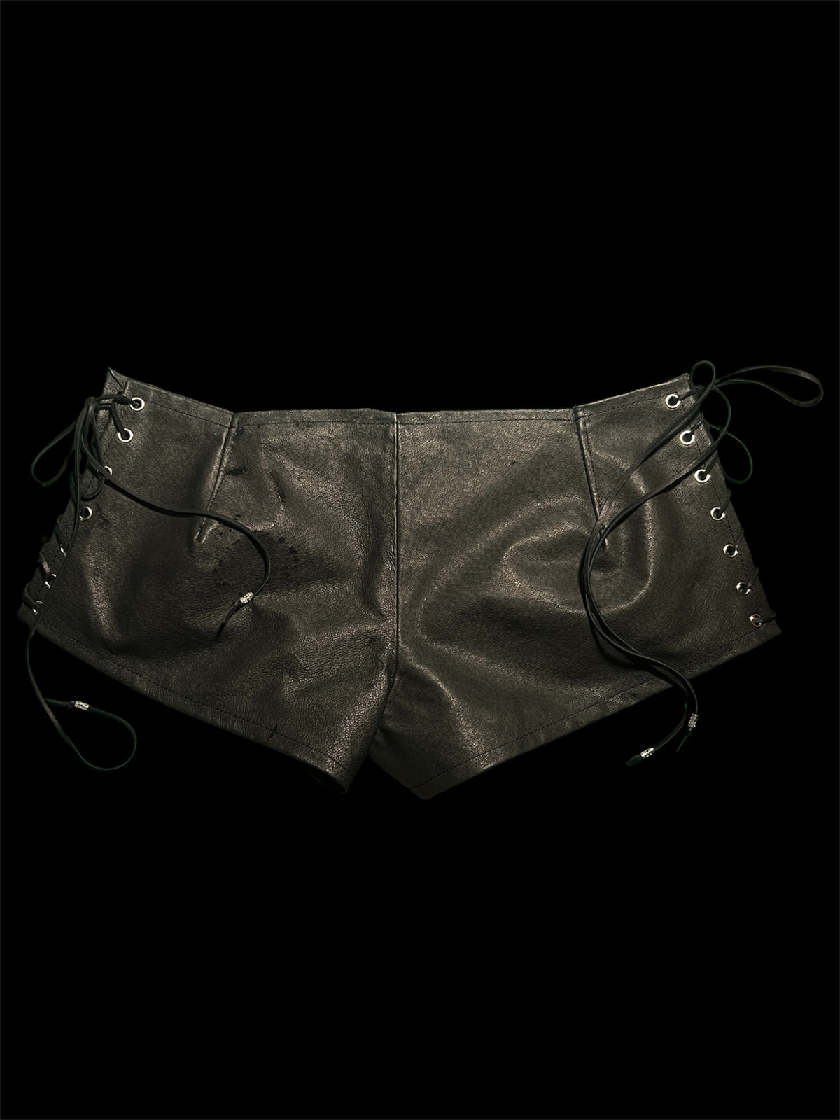 lace-up leather hotpants