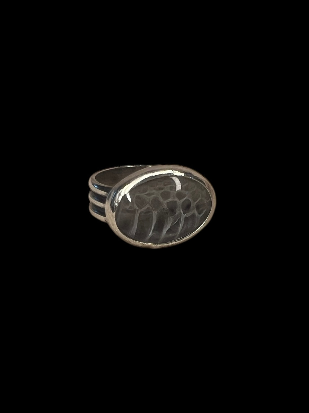 serpent oval ring