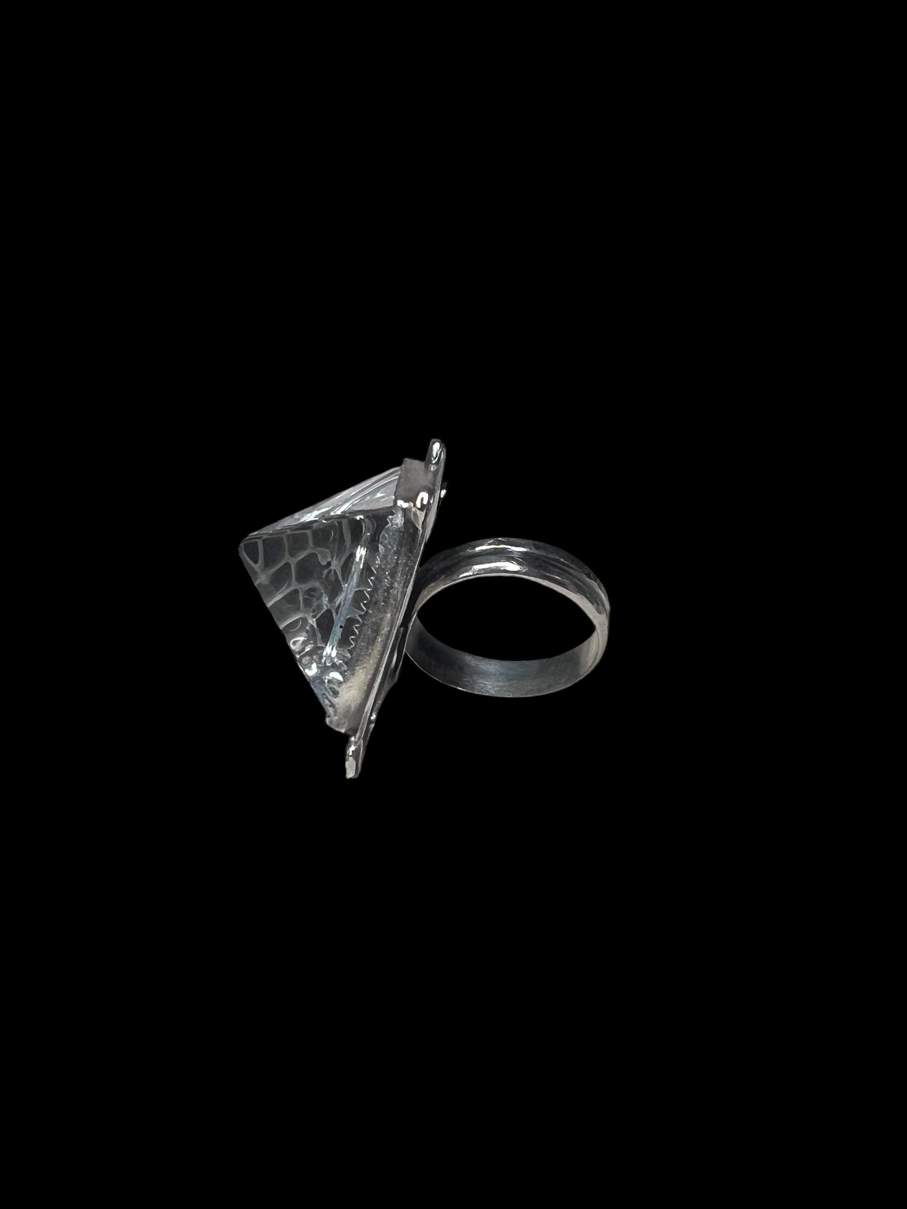 serpent suckerpunch ring