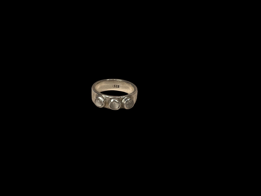 silver & white agate band ring