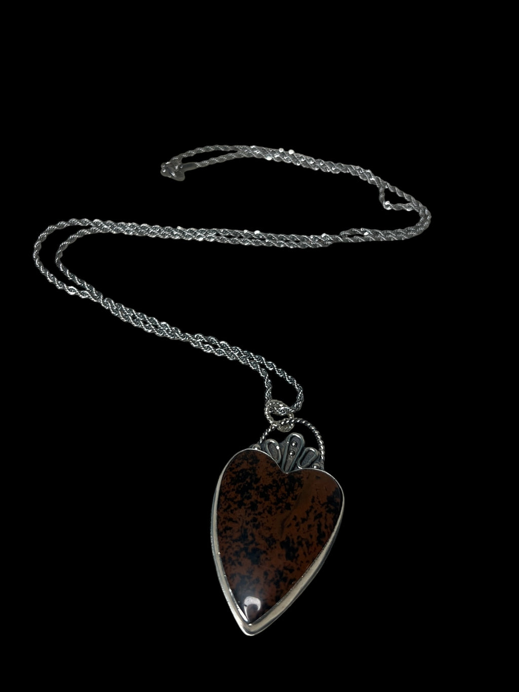 saint valentine necklace