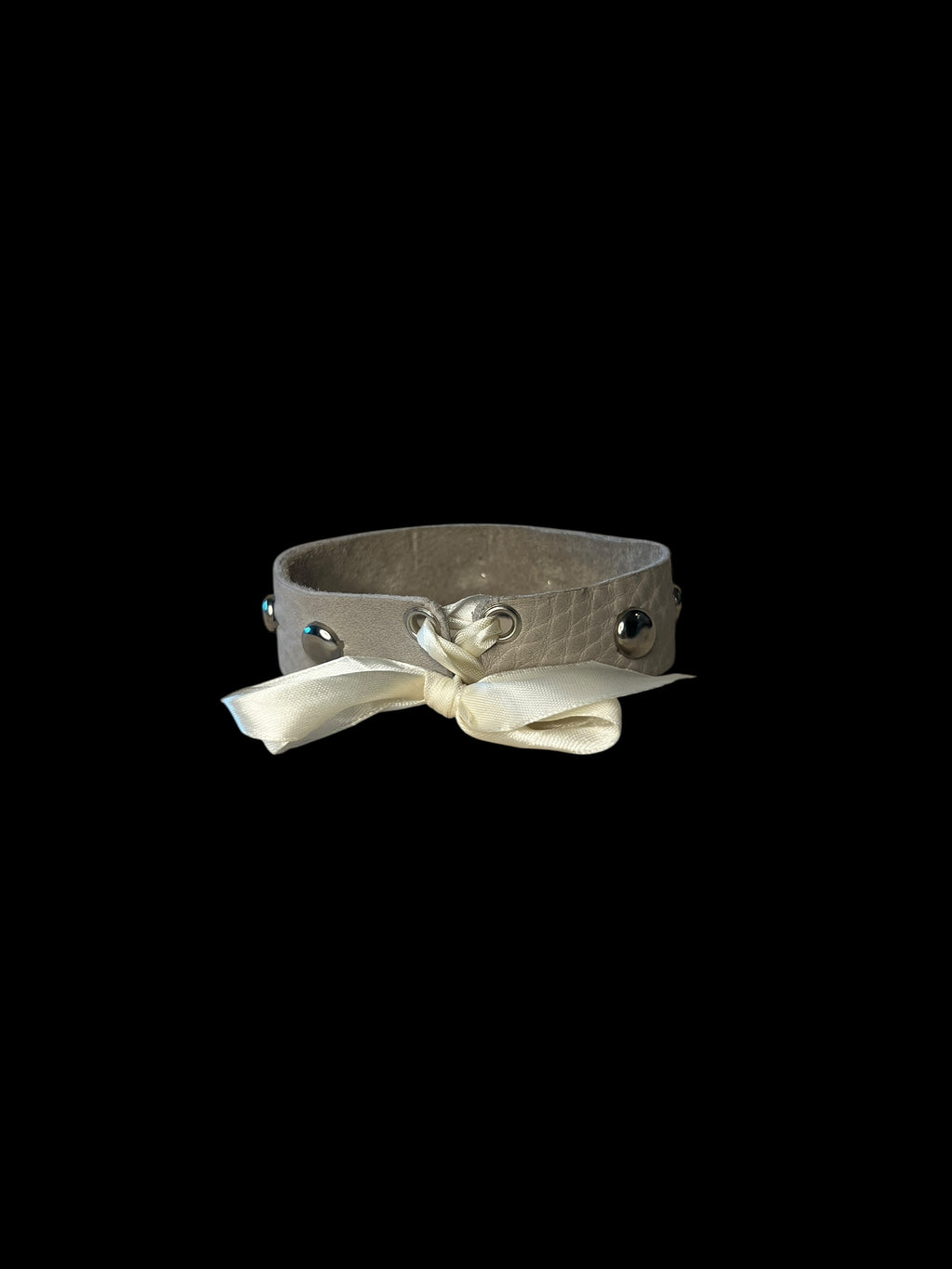 ivory studded leather choker