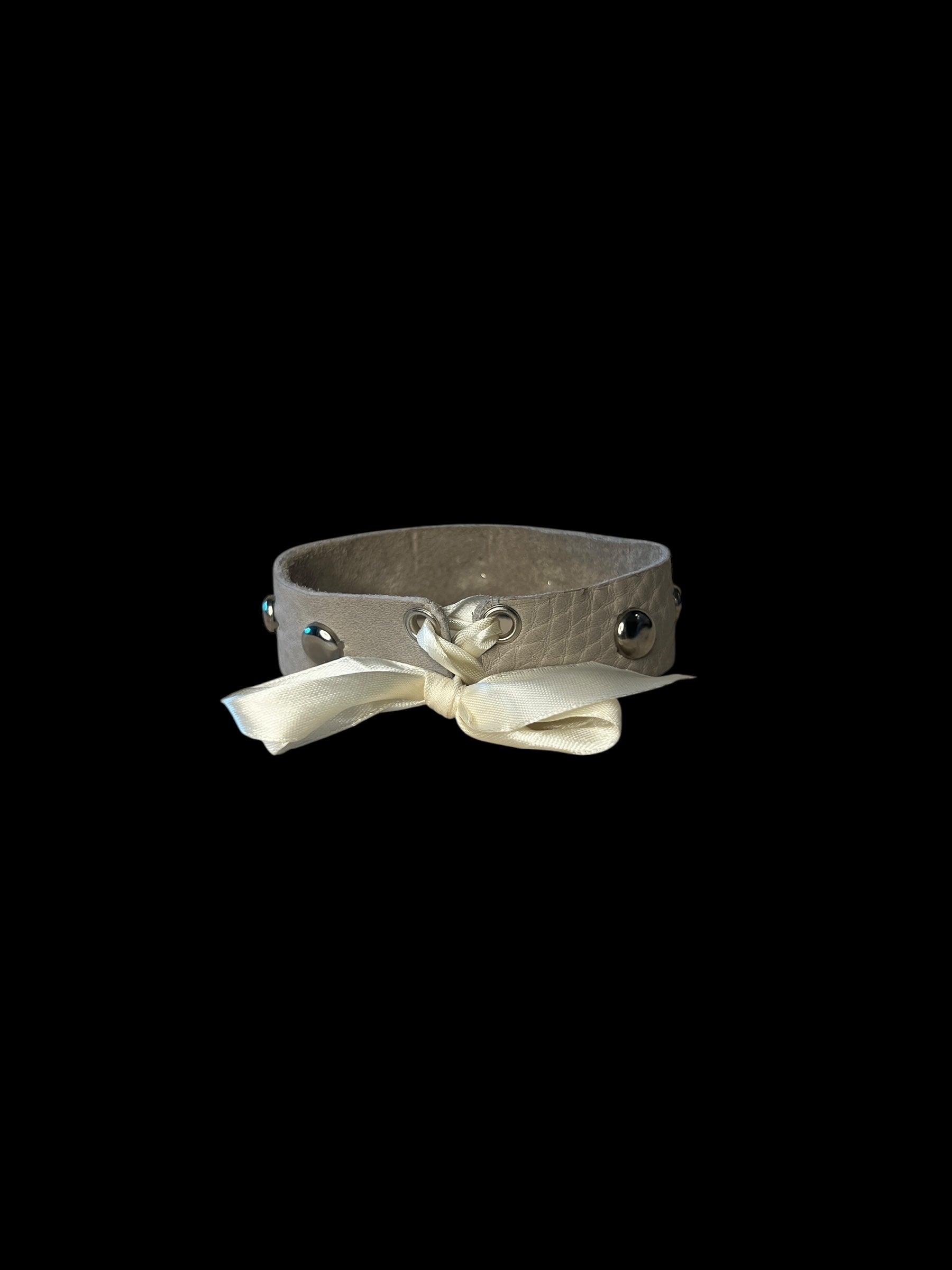 ivory studded leather choker
