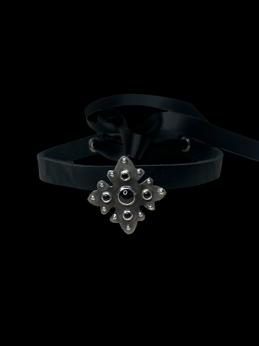 garnet filigree choker
