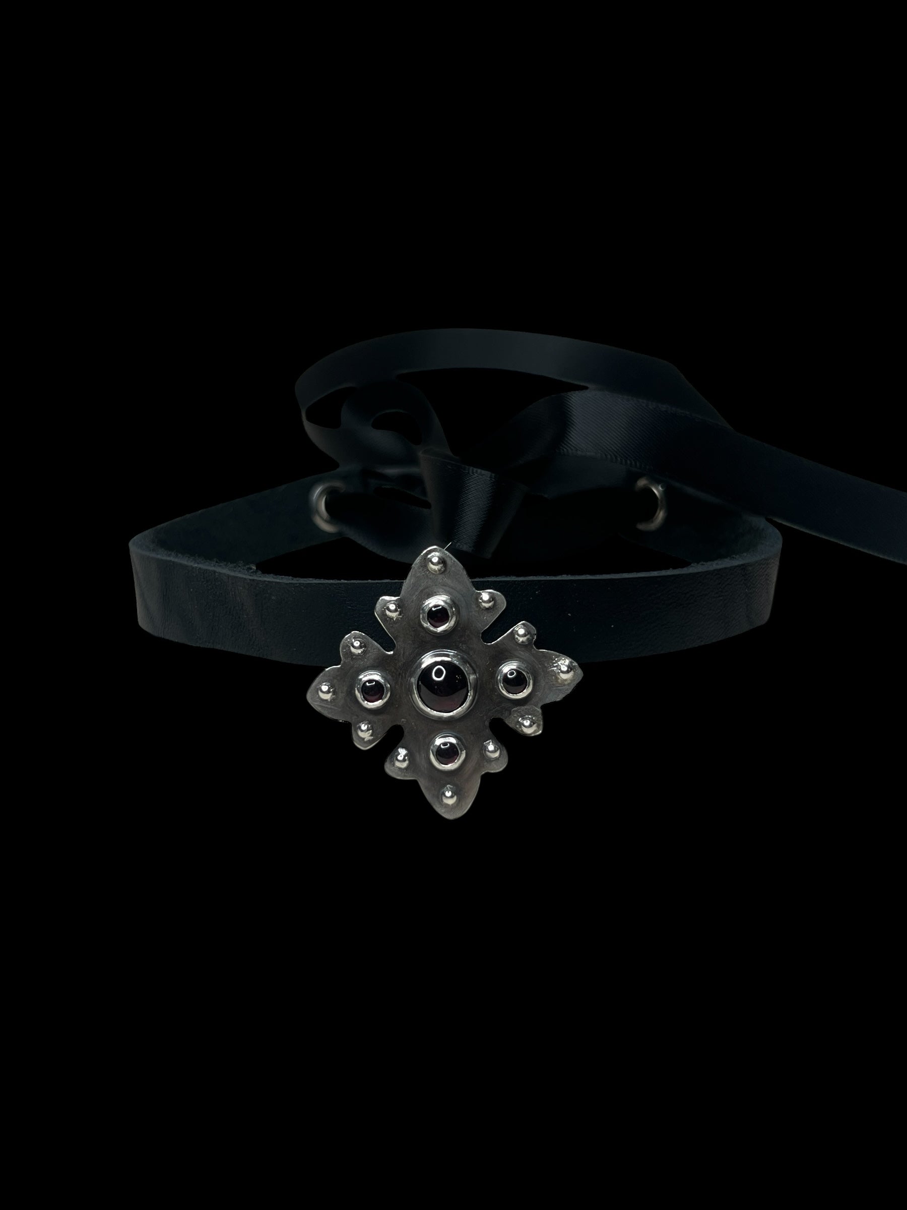 garnet filigree choker